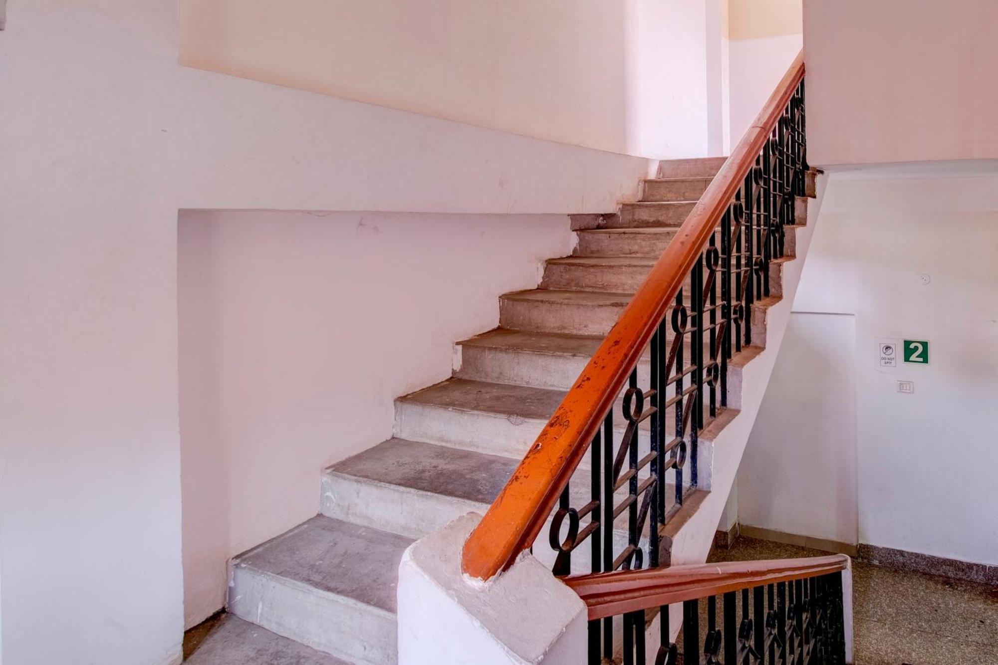 Hotel O Hill View Residency Near Aca Stadium Гувахати Экстерьер фото